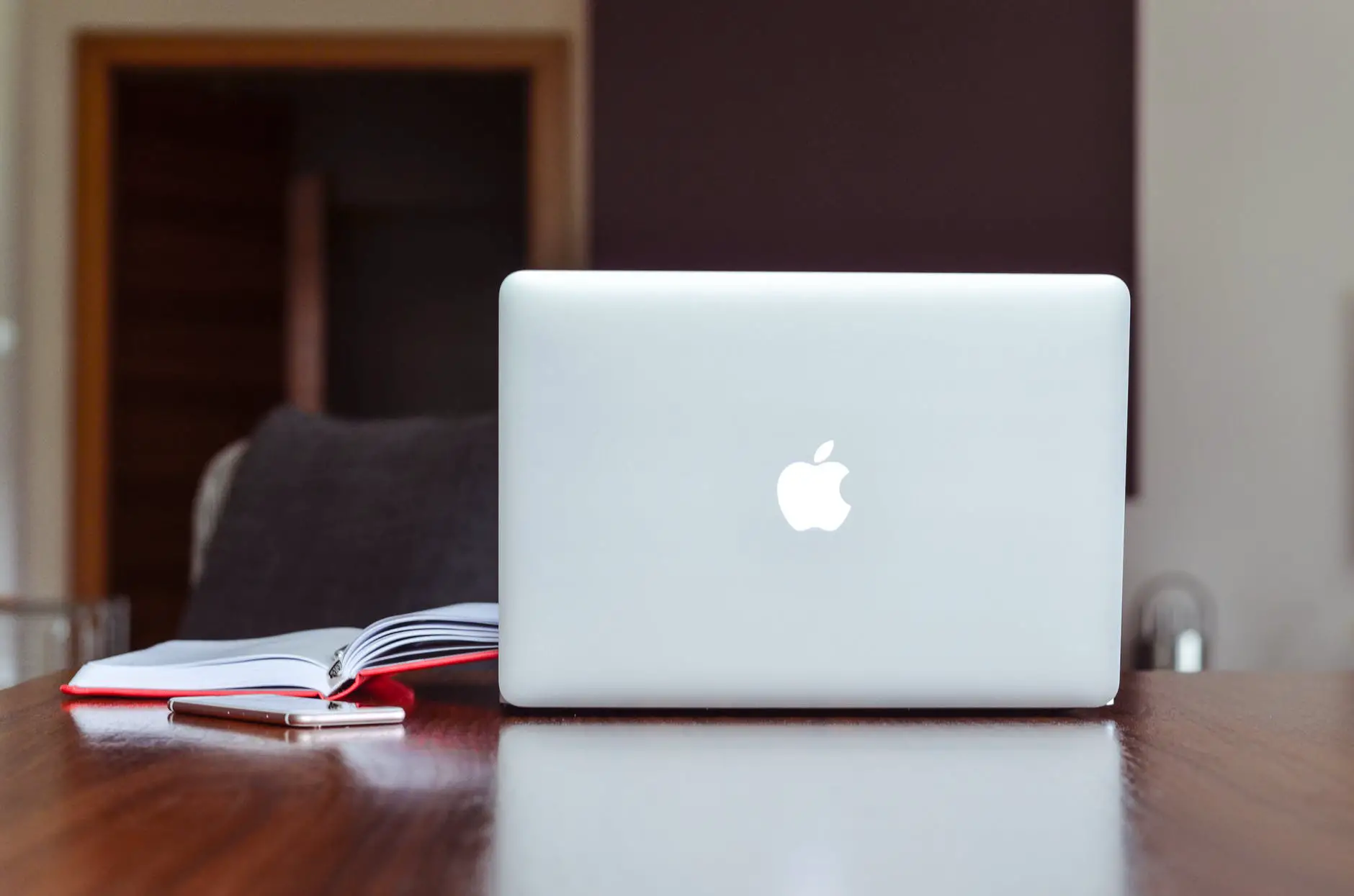 Top Reasons to Buy a 2014 MacBook Pro in 2022